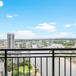 Chevron Renaissance - 2 Bedroom 2 Bathroom In The Centre Of Surfers Paradise!!