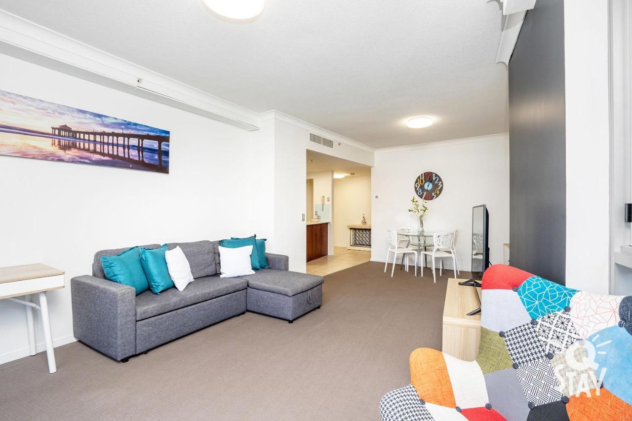 Chevron Renaissance - 2 Bedroom 2 Bathroom In The Centre Of Surfers Paradise!! * Gold Coast