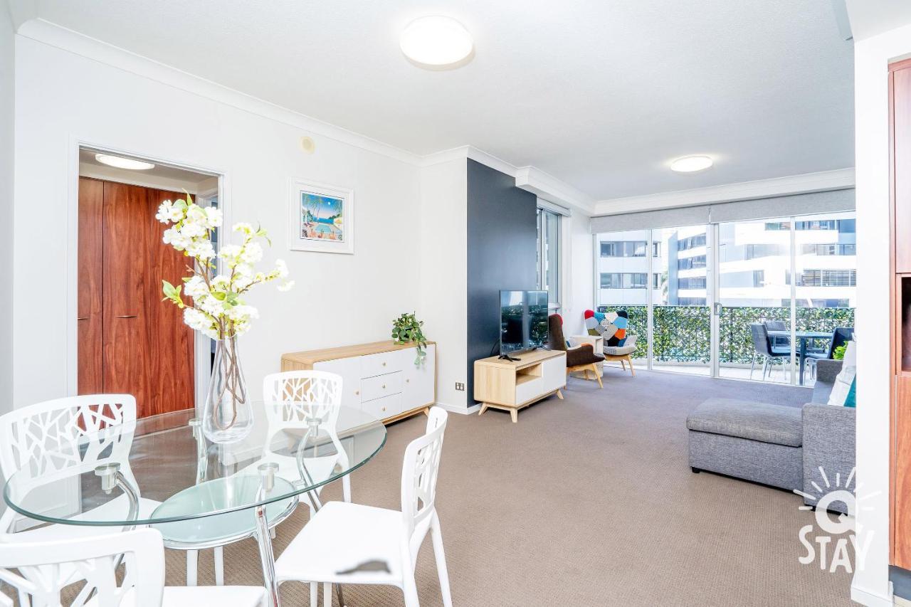 Chevron Renaissance - 2 Bedroom 2 Bathroom In The Centre Of Surfers Paradise!! Apartment